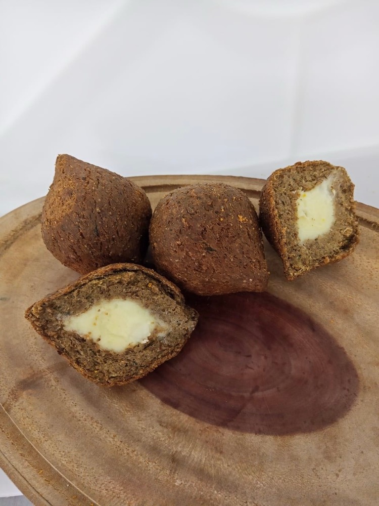 Quibe com requeijão 150g — Kero+ Pães Congelados